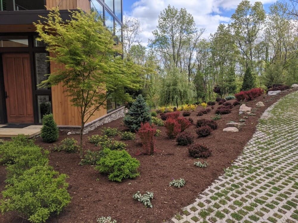 valley_landscaping_gallery_image_01